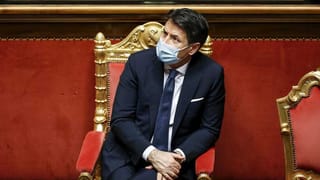 COVID VACCINE: కరోనా వ్యాక్సిన్ విషయంలో డబ్లూహెచ్‌వో సంచలన నిర్ణయం.. వారికి ప్రాధాన్యత అవసరం లేదని ప్రకటన..