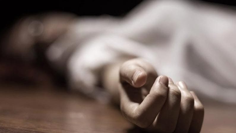 Latest Crime: కరోనా ఎఫెక్ట్.. సంగారెడ్డి జిల్లాలో లారీ డ్రైవర్ ఆత్మహత్య.. కారణాలు ఇలా ఉన్నాయి..