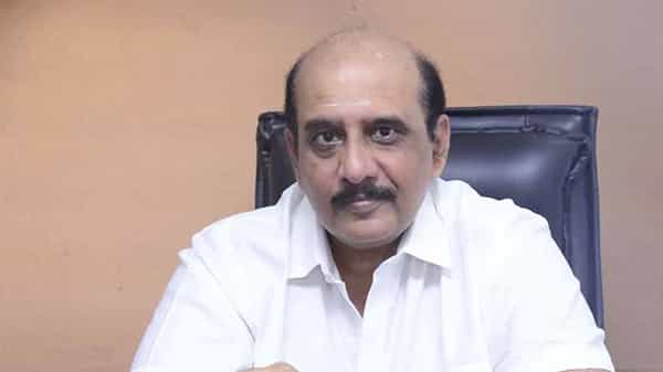 MS Raju: నమ్రతా ఇన్స్టాగ్రామ్ పోస్ట్పై హర్ట్ అయిన ఎమ్ఎస్ రాజు... తన పేరు ప్రస్తావించకపోవడంతో...