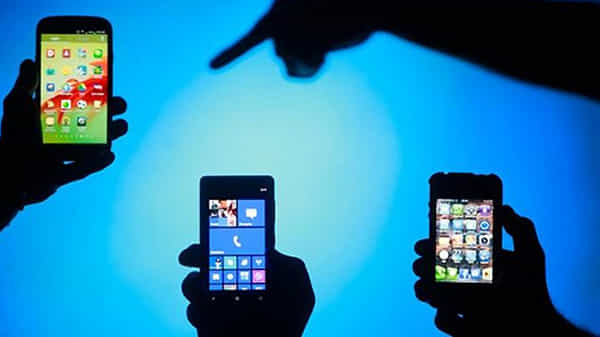 Phone Connections Cut: ఆ అధికారుల ఫోన్ కనెక్షన్స్ కట్ అవుతున్నాయి.. కారణం తెలిస్తే ఆశ్చర్యపోతారు..