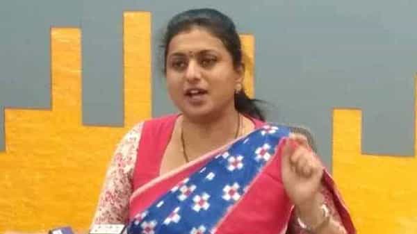Nagari MLA Roja Cries: ప్రివిలేజ్ కమిటీ సమావేశంలో కన్నీరు పెట్టుకున్న ఫైర్ బ్రాండ్ నగరి ఎమ్మెల్యే రోజా..