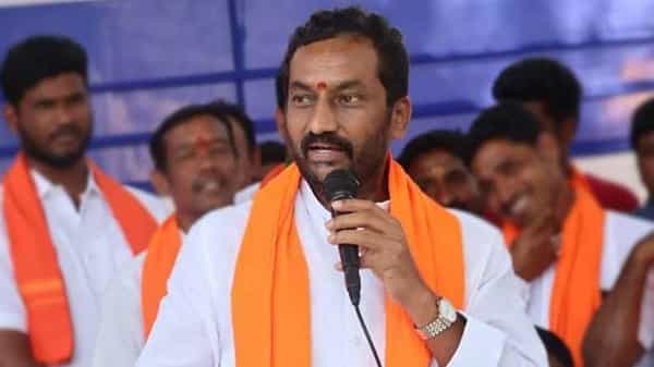 Raghunandan rao : హుజురాబాద్ ఉప ఎన్నికల్లో TRS B-team గా కాంగ్రెస్ పనిచేయబోతోంది : బీజేపీ ఎమ్మెల్యే రఘునందన్ రావు