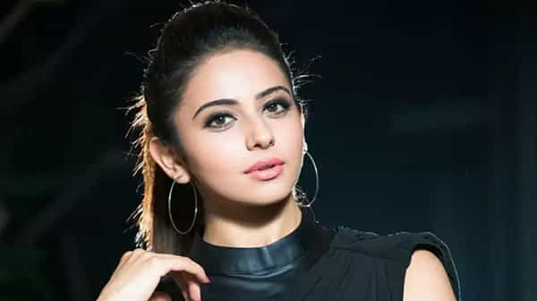 Rakul Insta Post: రకుల్ కొత్తేడాది తీర్మానం ఏంటో తెలుసా..? గతాన్ని మార్చలేం కాబట్టి..