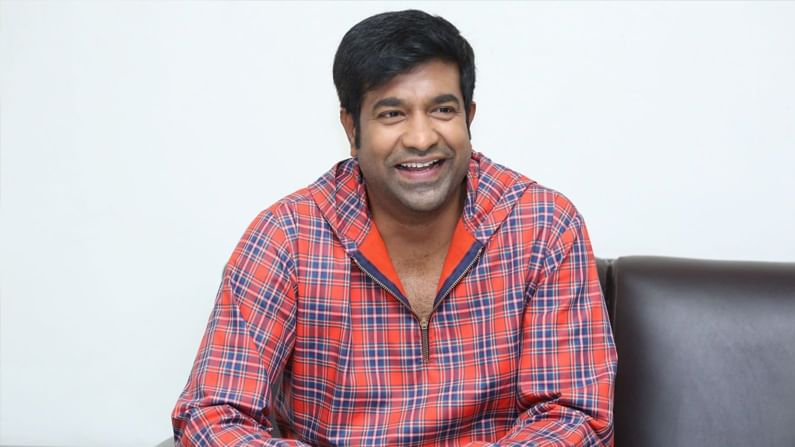 Vennela Kishore Aha OTT: 'ఆహా' కోసం రంగంలోకి దిగనున్న కమెడియన్‌.. వేణు ఉడుగుల నిర్మాణంలో..