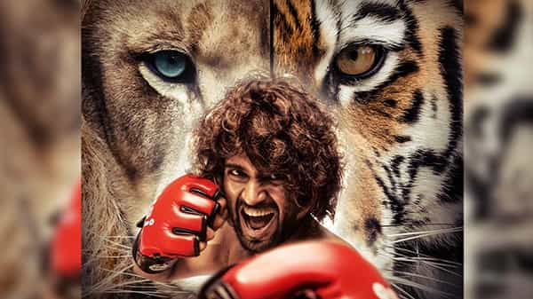 Vijay Devarakonda: లైగర్గా రానున్న విజయ్ దేవరకొండ... సాలా క్రాస్బ్రీడ్ అంటూ పూరీ మార్క్...