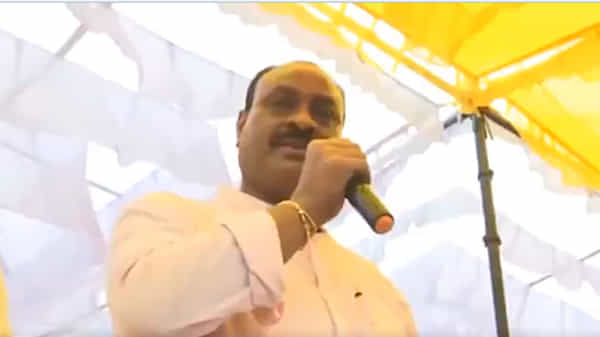 TDP: ఉద్యోగాలు అడిగితే కేసులు పెడతారా.. ప్రభుత్వంపై అచ్చెన్నాయుడు విమర్శలు