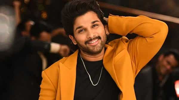 పుష్ప తర్వాత బన్నీ ఆ డైరెక్టర్తో కలిసి పనిచేయబోతున్నాడా ? ఎమోషనల్ యాక్షన్ సినిమాతో రాబోతున్న..