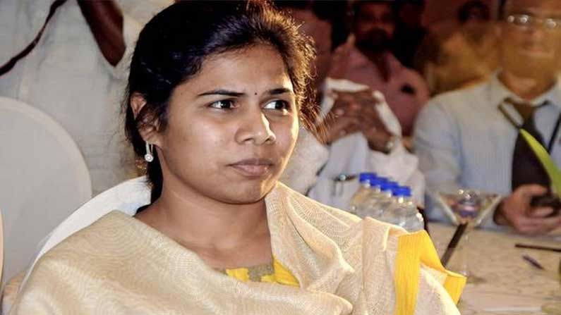 Akhila Priya Covid Test: చంచల్ గూడ మహిళా జైలుకు తరలించే ముందు అఖిల ప్రియకు కరోనా టెస్టుల నిర్వహణ