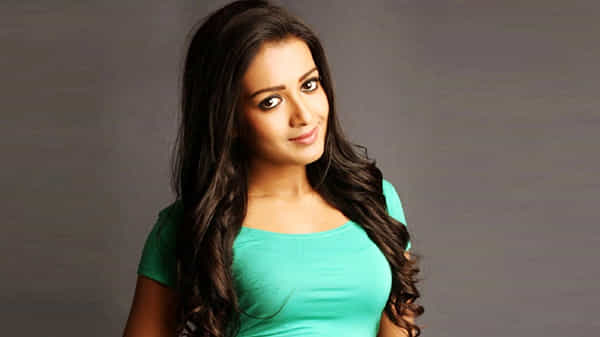 Catherine Tresa: కళ్యాణ్ రామ్తో జతకట్టనున్న వరల్డ్ ఫేమస్ లవర్ బ్యూటీ.. పొలిటికల్ కథాంశంతో కొత్తగా..