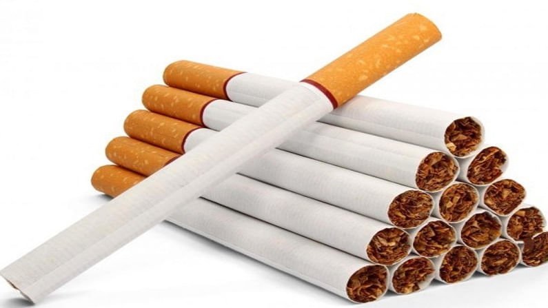 Cigarettes : 3 కోట్ల విలువైన సిగరెట్ల పట్టివేత... 2.44 లక్షల ప్యాకెట్లను స్వాధీనం చేసుకున్న పోలీసులు...