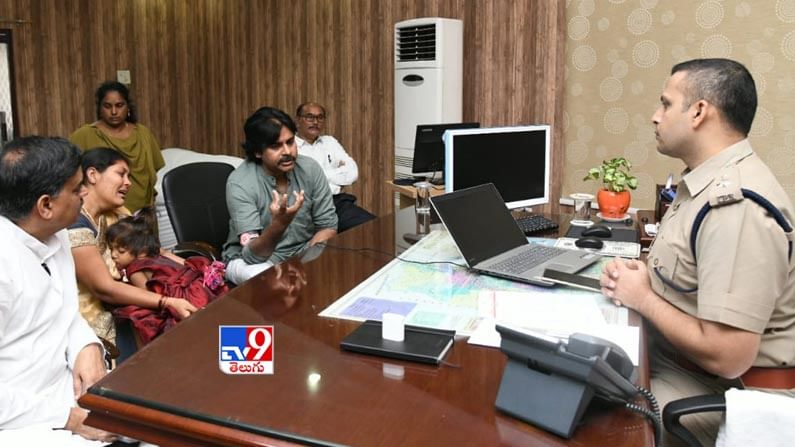 ప్రకాశం జిల్లా SP ని కలిసిన జనసేన అధ్యక్షుల పవన్ కళ్యాణ్