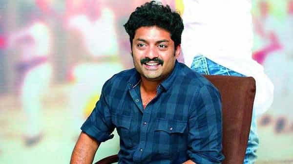 కొత్త ప్రాజెక్ట్కు ఓకే చెప్పిన నందమూరీ హీరో.. తొలిసారి ట్రిపుల్ రోల్లో నటించనున్న కళ్యాణ్ రామ్ ?