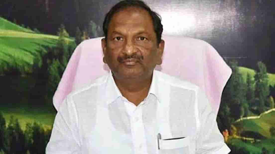 దివ్యాంగులకు ఉచిత ఉపకరణాల పంపిణీ దరఖాస్తు గడువు పెంపు.. ఆన్ లైన్లో మాత్రమే ధరఖాస్తు చేసుకోవాలన్న మంత్రి