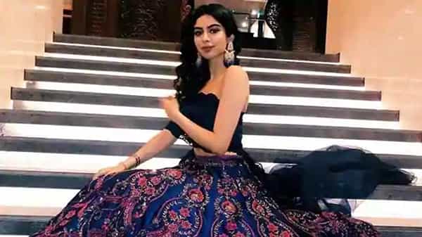 Sridevi Younger Daughter Debut: వెండి తెరపై అడుగు పెట్టనున్న అతిలోక సుందరి శ్రీదేవి మరో వారసురాలు