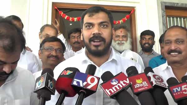 కర్నూలులో 80 శాతం పంచాయతీలు వైసీపీవే.. ఎన్నికలు రావాలని తెగ ఊగారు.. ఎన్ని గెలుస్తారని మంత్రి అనిల్ సవాల్