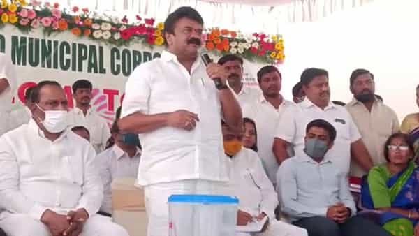 కంటోన్మెంట్ బకాయిలను కేంద్రం వెంటనే చెల్లించాలి.. డబుల్ బెడ్రూం ఇళ్ల పంపిణీలో మంత్రి తలసాని శ్రీనివాస్ యాదవ్