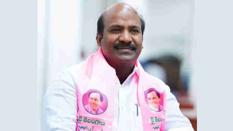 TRS Party MLA: ఆ అర్హతలన్నీ ఆయనకు పుష్కలంగా ఉన్నాయి.. మంత్రిపై టీఆర్ఎస్ ఎమ్మెల్యే ఆసక్తికర కామెంట్స్..