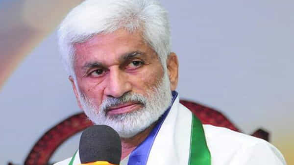 విజయసాయిరెడ్డి విశాఖ మున్సిపల్ ఎన్నికల ప్రచారం, భీమిలిలో పీలా గోవింద్ సోదరులు 150 ఎకరాలు కబ్జా చేశాంటూ ఆరోపణలు
