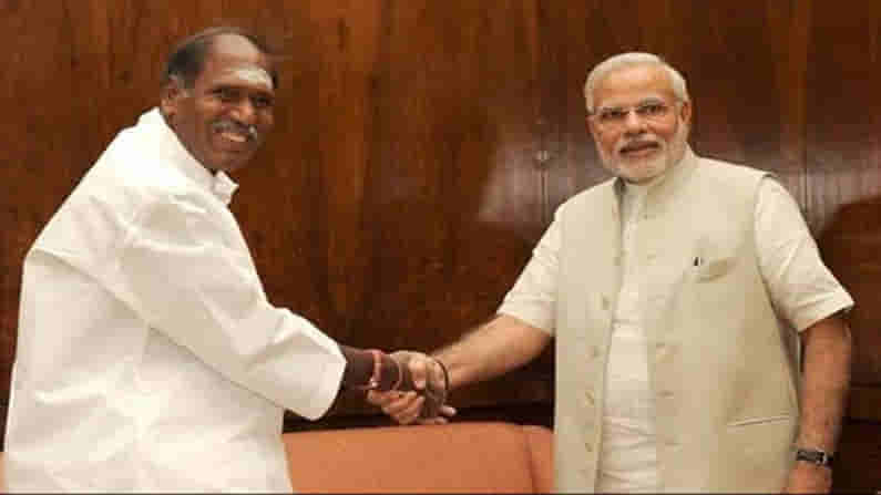 కరోనా వ్యాక్సినేషన్‌కు చురుకుగా ఏర్పాట్లు.. మొదటి విడతలో ప్రజాప్రతినిధులకు అవకాశమివ్వండి.. ప్రధానికి పాండిచ్చేరి సీఎం లేఖ