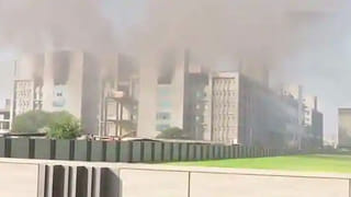 Ramagundam Fertilizers: రామగుండం ఫెర్టిలైజర్స్ పునర్నిర్మాణ పనులను సమీక్షించిన కేంద్ర మంత్రి సదానంద గౌడ