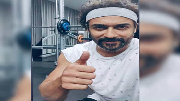 Suryas new look : సూర్యను చూసి సంబరపడుతున్న అభిమానులు.. నాచురల్ లుక్లో ఆకట్టుకుంటున్న స్టార్ హీరో