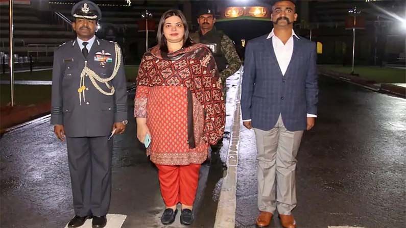 Wing Commander Abhinandan: ఫోన్‌ కాల్‌, రహస్య లేఖ వల్లే పాకిస్థాన్‌ భారత పైలట్‌ అభినందన్‌ వర్ధమాన్‌ను వదిలేశారు