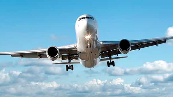 Airline Services: శ్రీవారి భక్తులకు శుభవార్త.. రాజమహేంద్రవరం నుంచి తిరుపతికి ప్రత్యేక విమానం.. ఎప్పటినుంచంటే..!