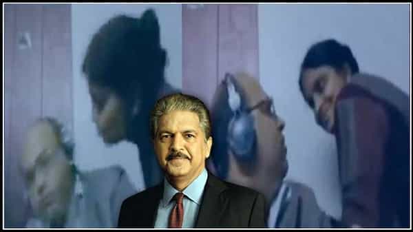 Anand Mahindra: చిలిపి ముద్దుపై స్పందించిన ఆనంద్ మహీంద్ర.. భర్త చేసిన పనికి అతను ఆ అవకాశాన్ని కోల్పోయాడంటూ..
