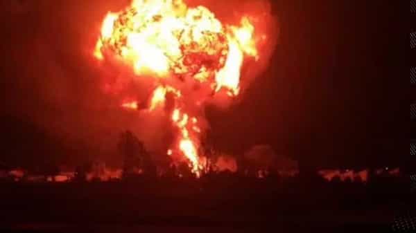 Gelatin Sticks Blast: కర్నాటక జిల్లాలో విషాదం.. జిలెటిన్ స్టిక్స్ పేలి ఐదురుగురు మృతి.
