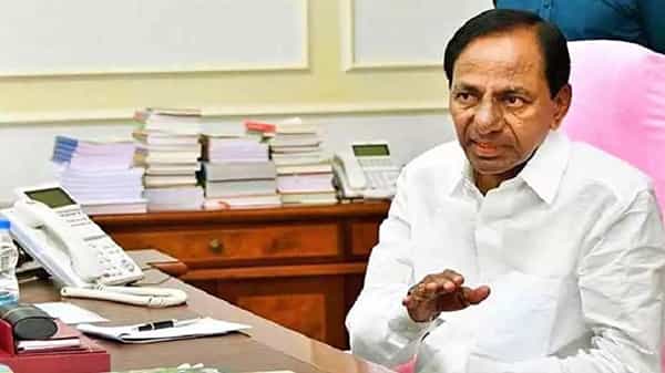 నీటిపారుదల శాఖపై సీఎం కేసీఆర్ సమీక్ష... ఈ ఏడాది రూ.32 వేల కోట్ల అంచనాలతో ఇరిగేషన్ బడ్జెట్..!