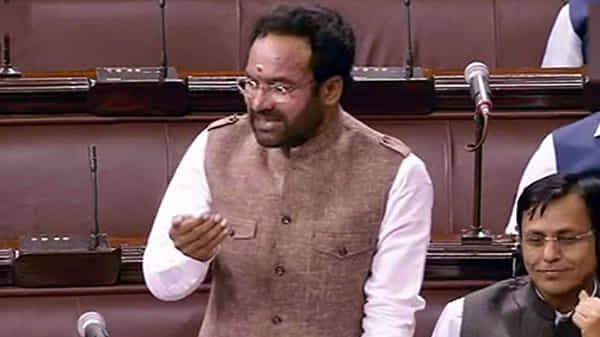 Central Govt: ఆ విషయంలో రాష్ట్రాలదే నిర్ణయాధికారం.. లోక్ సభలో స్పష్టమైన ప్రకటన చేసిన కేంద్ర ప్రభుత్వం..