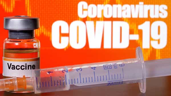 Covid Vaccine Second Dose: 28రోజుల అనంతరం నేడు రెండో డోసు వ్యాక్సినేషన్, ఎయిమ్స్ చీఫ్, నీతి ఆయోగ్ సభ్యుడు కూడా !