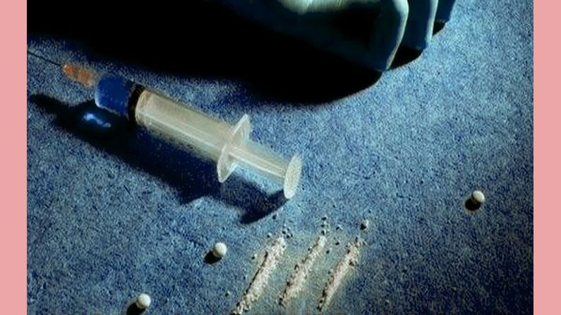 Drug Injections Seized: సాగర తీరంలో డ్రగ్స్ దందా.. మూడు యాంపిల్స్‌.. ఆరు ఇంజెక్షన్లు.. టార్గెట్ ఎవరో తెలుసా..!