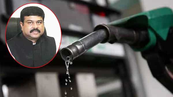 Fuel Prices: శీతాకాలం తర్వాత పెట్రోల్, డీజిల్ ధరలు తగ్గుతాయి.. కీలక వ్యాఖ్యలు చేసిన పెట్రోలియం మంత్రి ధర్మేంద్ర ప్రధాన్