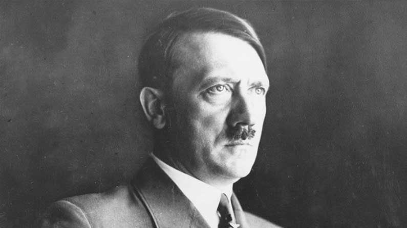Adolf Hitler: వేలానికి హిట్లర్ వాడిన టాయిలెట్ సీట్.. రూ.10 లక్షలకుపైగానే పలుకుతుందని అంచనా..