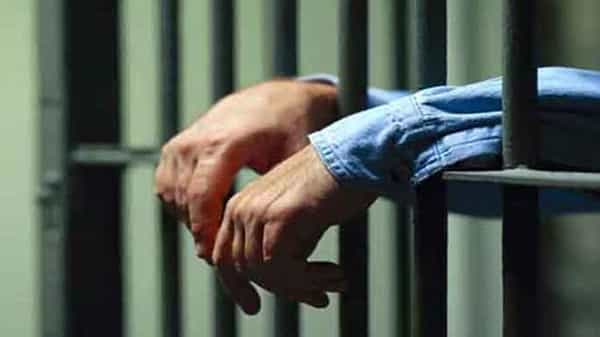 Wrongly Convicted: తప్పు చేయకుండానే 20 ఏళ్ల జైలు శిక్ష అనుభవించాడు.. కన్నతల్లిని కడచూపు కూడా చూసుకోలేకపోయాడు..