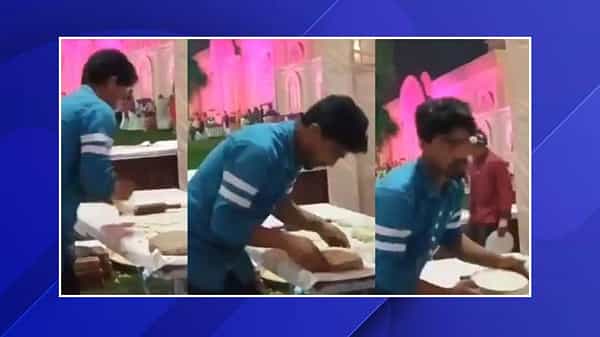 Spitting On Rotis: బట్ట బయలు చేసిన వీడియో , మీరట్ లో అనుచిత చర్య, రోటీలు చేస్తూ ఉమ్మి వేసిన వ్యక్తి అరెస్ట్.