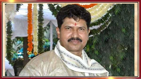 Breaking News: ముంబైలో ఎంపీ ఆత్మహత్య.. అనుమానాస్పద మృతిగా కేసు నమోదు చేసిన పోలీసులు