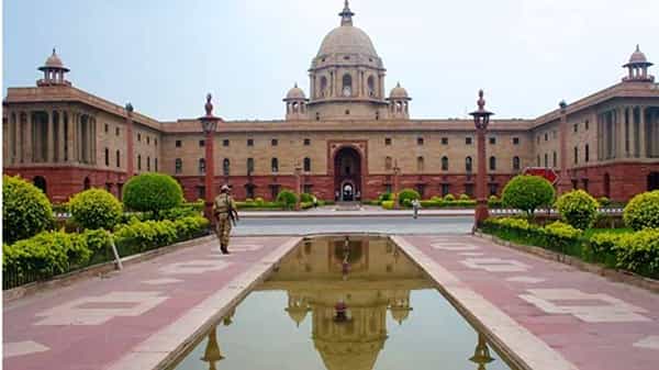 Rashtrapati Bhavan: 11 నెలల తర్వాత తెరుచుకోనున్న రాష్ట్రపతి భవన్.. 6 నుంచి ప్రజలు సందర్శిచేందుకు అనుమతి