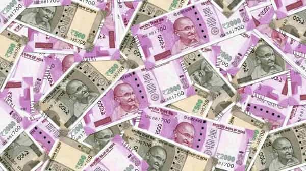 బడ్జెట్ 2021 లో తెచ్చిన నిబంధనల మార్పు తర్వాత కూడా వీపీఎఫ్లో పెట్టుబడులు పెట్టాలా?