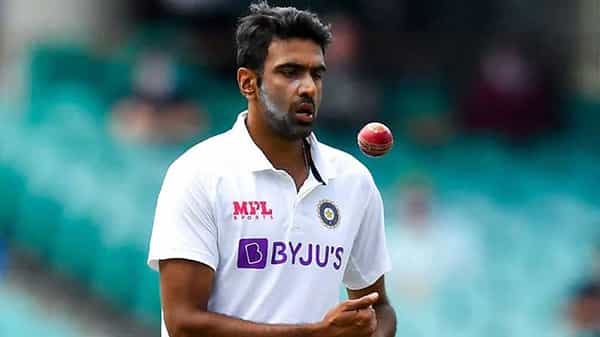 India vs England: భారత్-ఇంగ్లండ్ మ్యాచ్.. హర్బజన్ సింగ్ను బీట్ చేసి సరికొత్త రికార్డ్ నెలకొల్పిన రవిచంద్రన్ అశ్విన్..