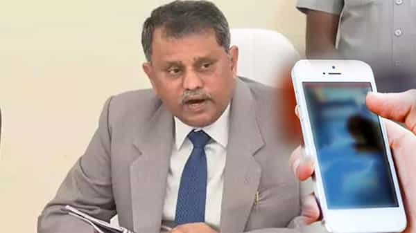 రాజ్యాంగ విధి, ధర్మాన్ని అనుసరిస్తున్నాను : ఎస్వీ యూనివర్సిటీలో మీడియాతో ఏపీ ఎన్నికల కమిషనర్ నిమ్మగడ్డ రమేష్ కుమార్