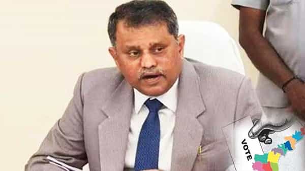 AP Panchayat Elections: ఏపీ ఎస్ఈసీ మరో ట్విస్ట్.. ఏకగ్రీవాలు ఆపండి.. పంచాయతీ ఎన్నికల ఏకగ్రీవాలపై కీలక ఆదేశాలు