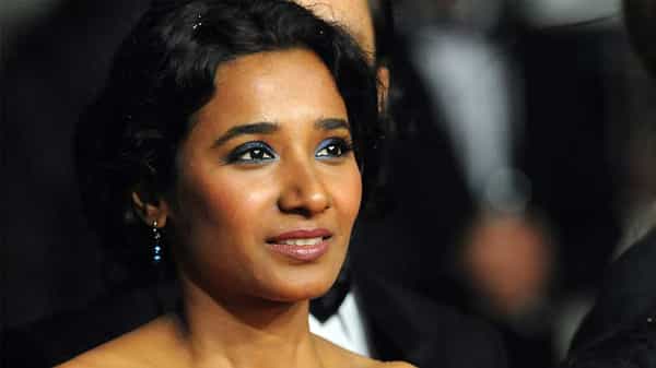 Tannishtha : ఆమె రాకతో ‘సైనైడ్’బృందం మరింత బలపడింది.. సస్పెన్స్ క్రైమ్ థ్రిల్లర్గా వస్తున్న పాన్ ఇండియా మూవీ..