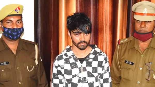 Sister Murder: దారుణం.. లైంగిక దాడి కేసు నుంచి తప్పించుకునేందుకు అక్కను హత్య చేసిన తమ్ముడు