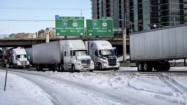Us Cold Snap: మంచు తుపానుతో అమెరికా, మెక్సికో విలవిల, టెక్సాస్ లో 40 లక్షల మంది ఇళ్లల్లో పవర్ కట్