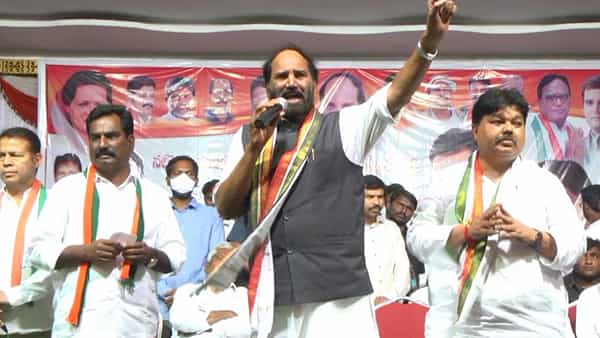 ఎమ్మెల్సీ ఎన్నికల్లో స్పీడ్ పెంచిన కాంగ్రెస్.. వరంగల్లో ప్రచారం నిర్వహించిన టీపీసీసీ చీఫ్