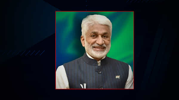 నిమ్మగడ్డపై విజయసాయిరెడ్డి ఫైర్.. నేను కొట్టినట్లు నటిస్తా-నువ్వు ఏడ్చినట్లు నటించు అన్నట్లుంది మీ యవ్వారం అంటూ ట్వీట్