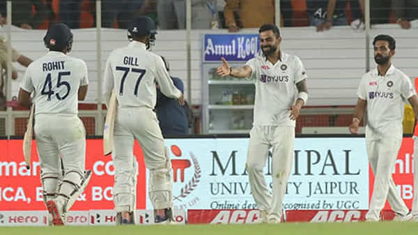 Virat Kohli Coments : బ్యాట్స్మెన్ వైఫల్యమే కారణం.. మూడో టెస్ట్ ఫలితాలపై టీమ్ ఇండియా కెప్టెన్ సంచలన వ్యాఖ్యలు..