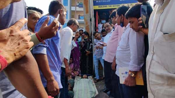 డిగ్రీ విద్యార్థిని అనూష హత్యపై సీఎం ఆగ్రహం, పదిలక్షల ఆర్థిక సాయం, నేరాన్ని నిరూపించి కఠిన శిక్షణ పడేలా చర్యలకు ఆదేశం